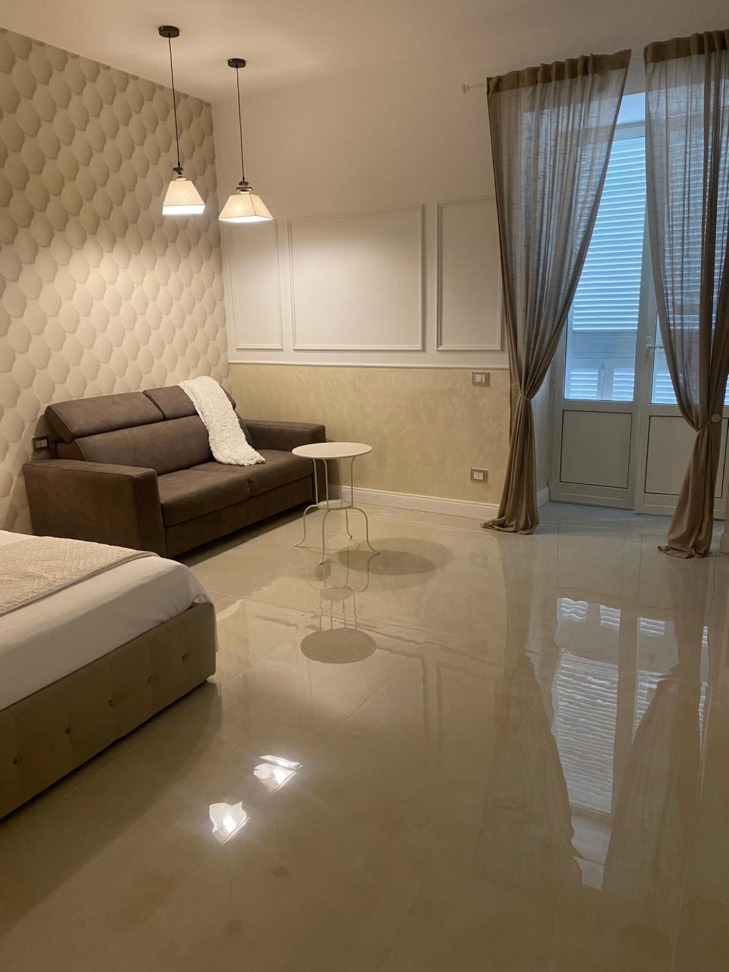 Casa Planzio * Naples